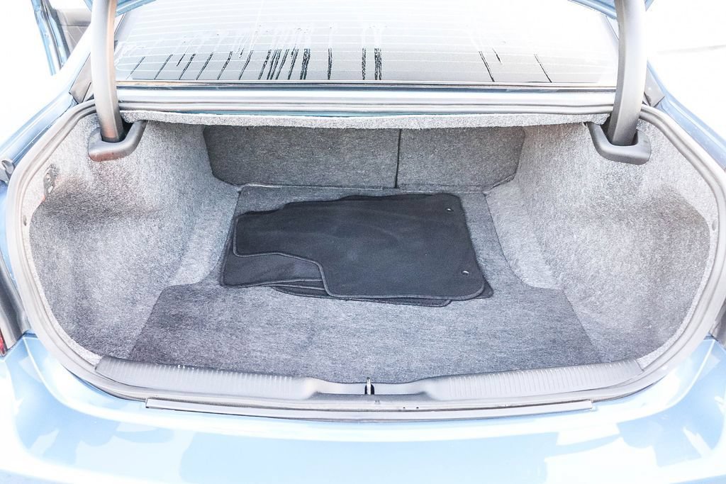 Used 2023 Dodge Charger SXT w/ Blacktop Package RWD image 29