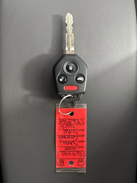 Used 2025 Subaru Crosstrek 2.0i image 31