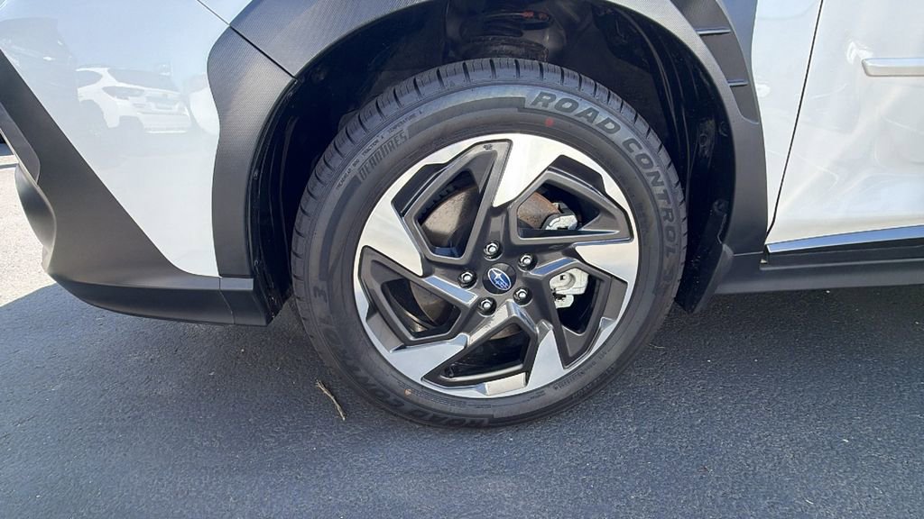 Used 2025 Subaru Crosstrek 2.5i Limited AWD/4WD image 10