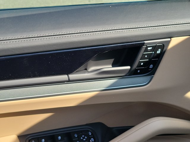 New 2026 Porsche Cayenne AWD/4WD image 27