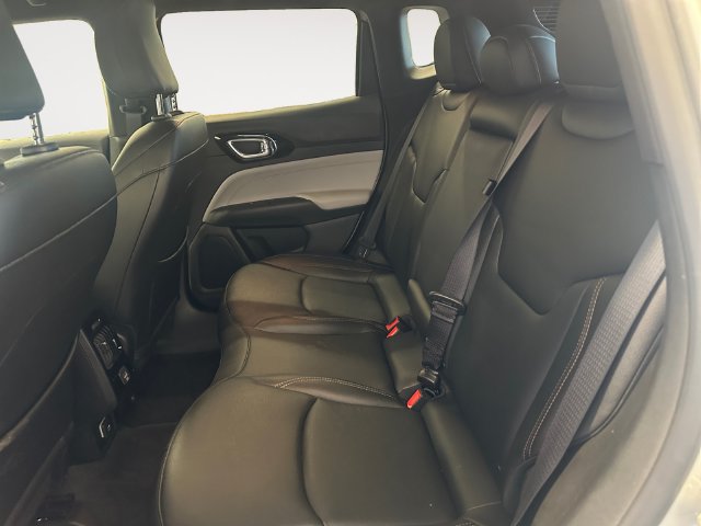 Used 2024 Jeep Compass Limited AWD/4WD image 13