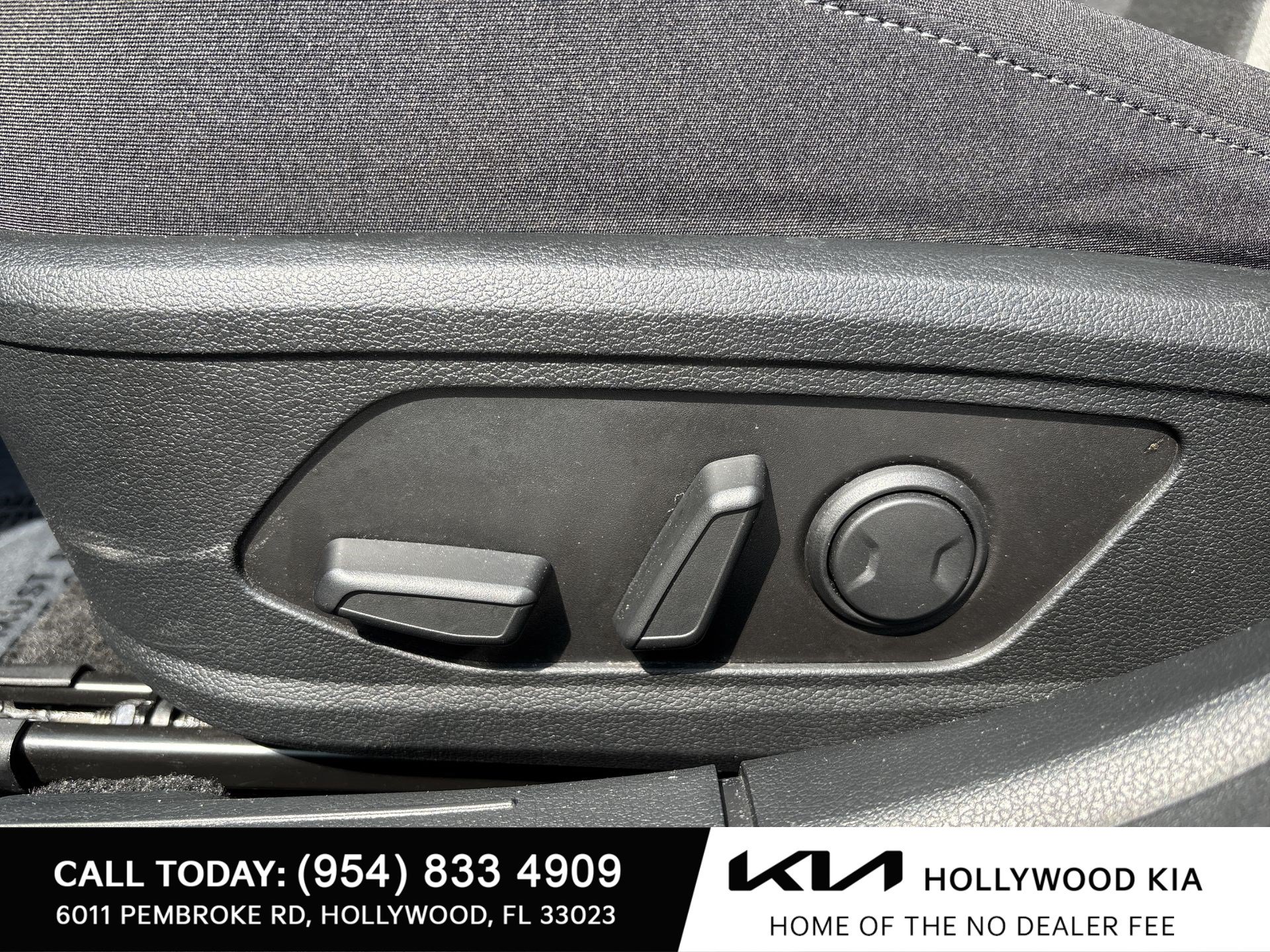 Used 2023 Hyundai Sonata SEL w/ Convenience Package FWD image 14