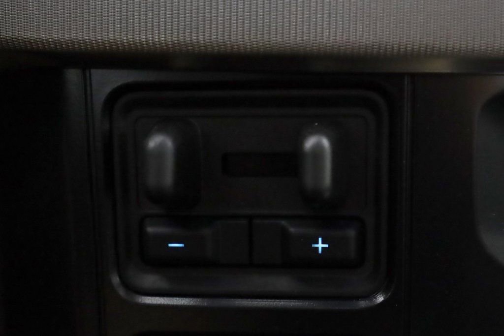 Used 2025 Ford F450 Platinum w/ Platinum Plus Package image 36