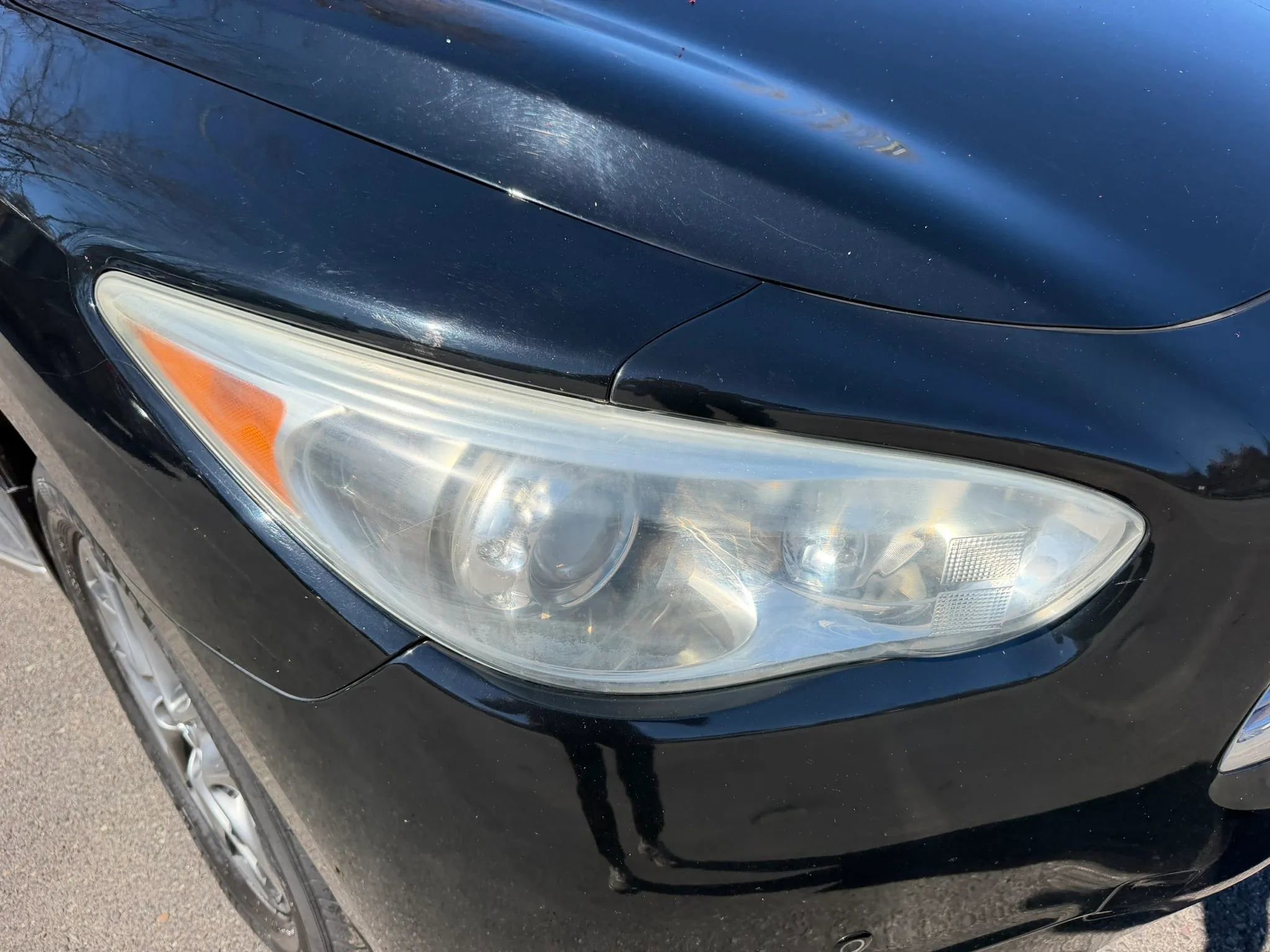 Used 2014 INFINITI QX60 AWD w/ Premium Plus Package image 4