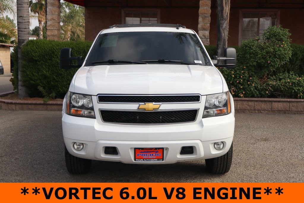 Used 2013 Chevrolet Suburban 2500 LT AWD/4WD image 3
