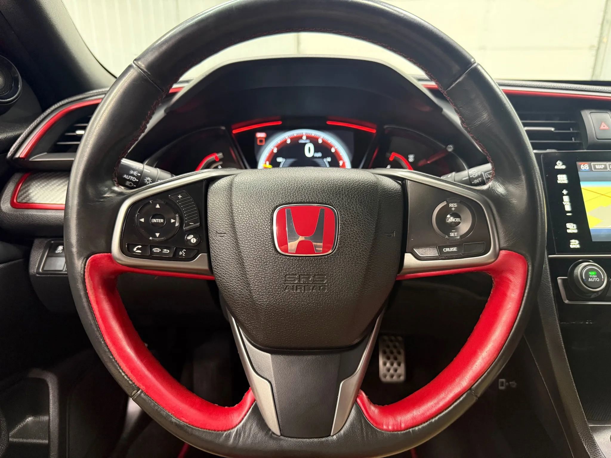 Used 2018 Honda Civic Type R image 19
