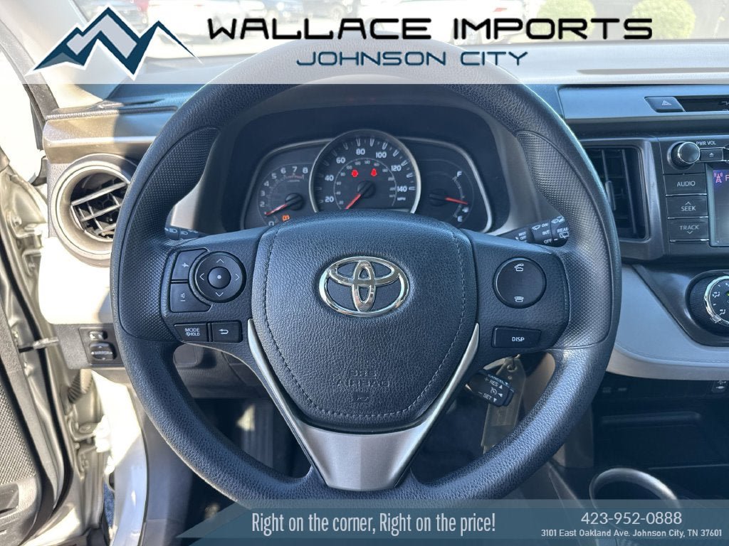 Used 2013 Toyota RAV4 LE FWD image 26