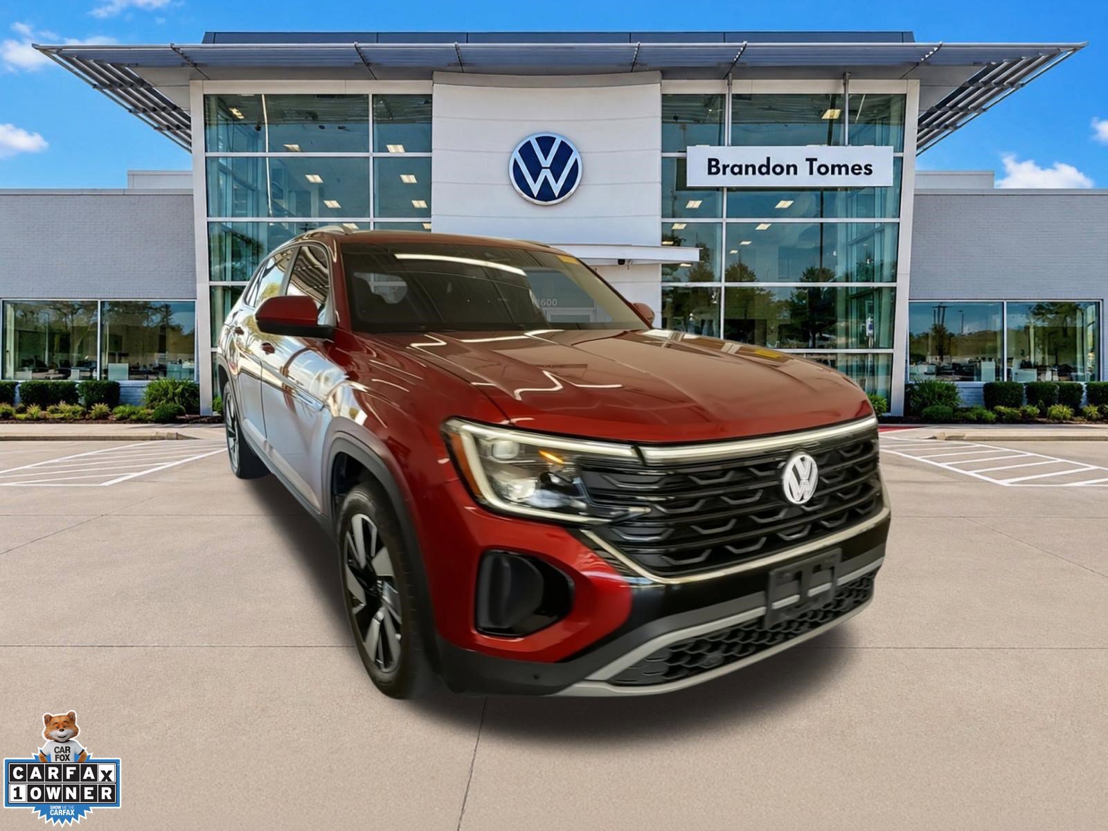 Used 2024 Volkswagen Atlas Cross Sport SE FWD image 3