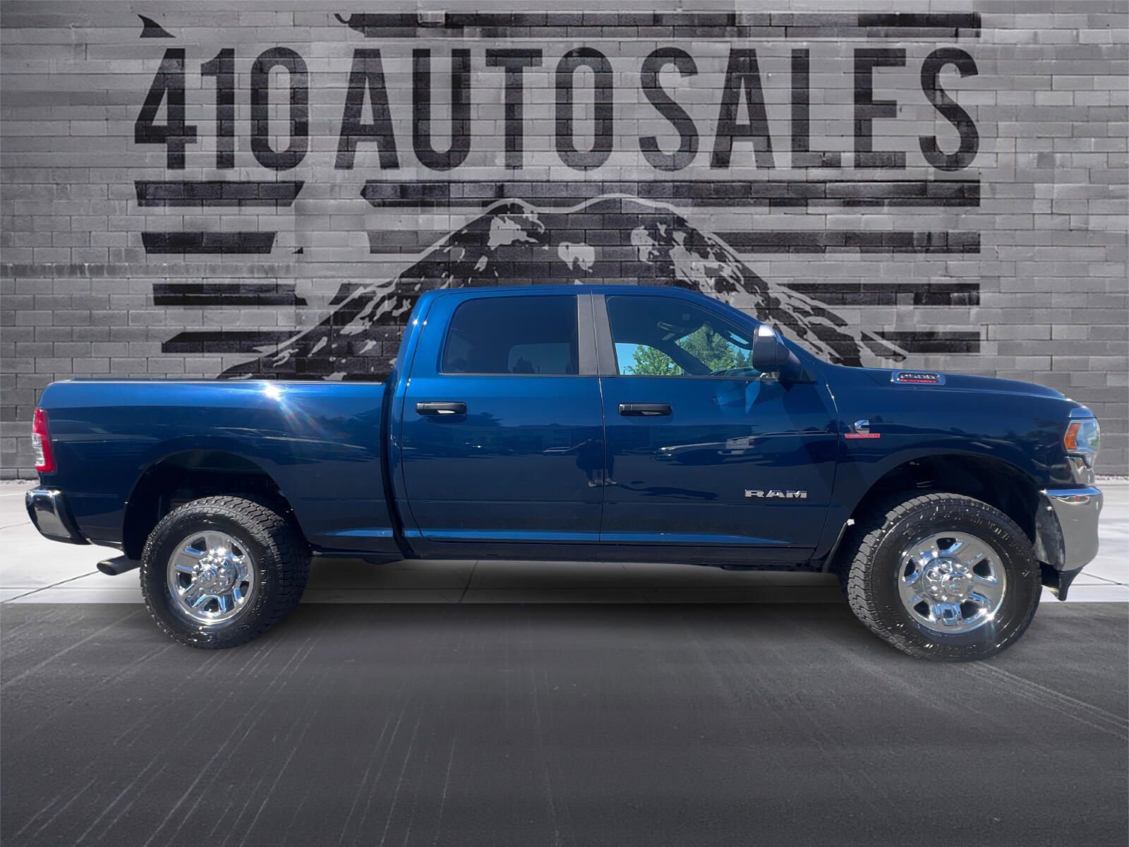 Used 2022 RAM 2500 Big Horn image 2