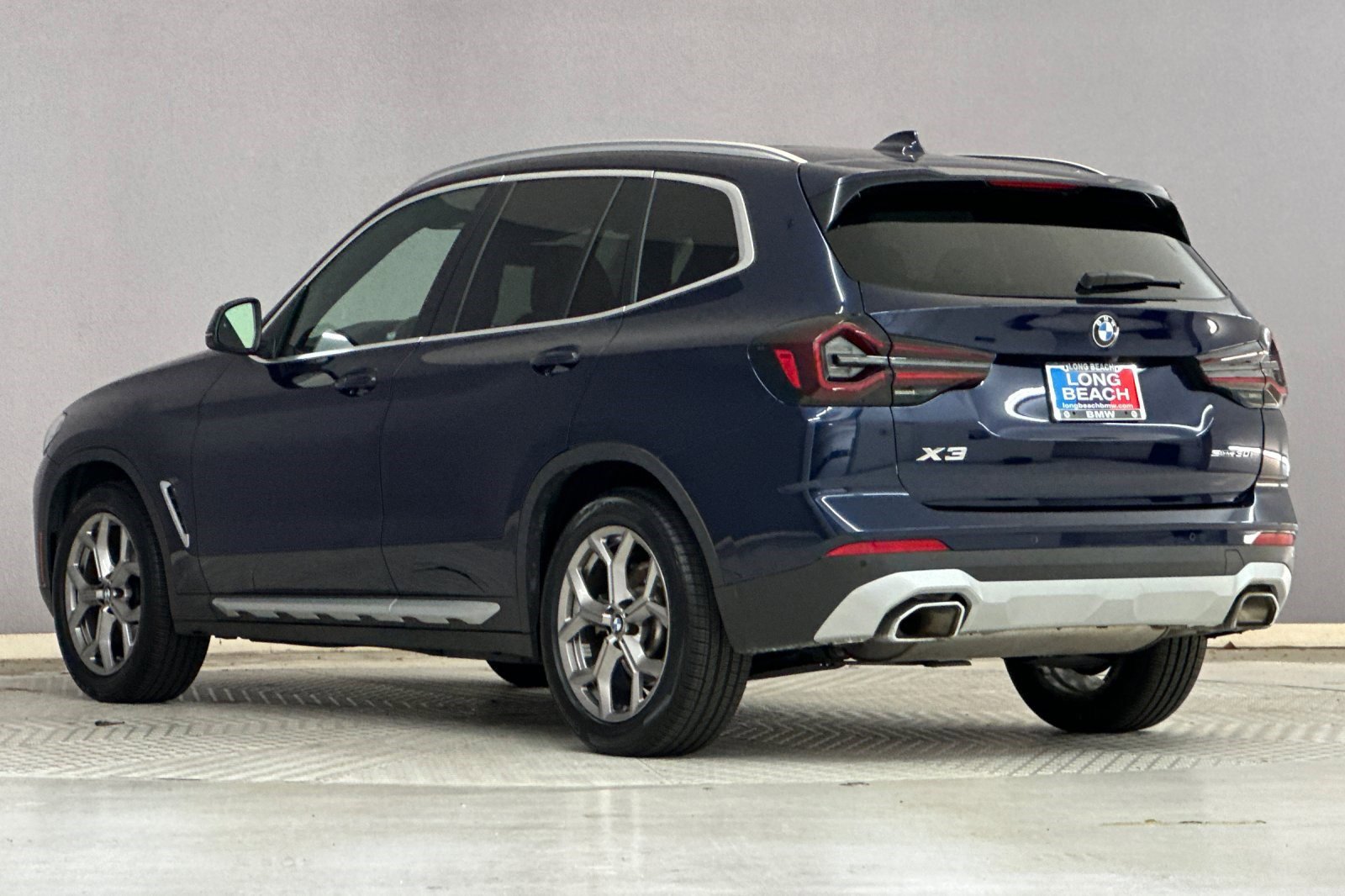 Certified 2022 BMW X3 sDrive30i w/ Convenience Package RWD image 3