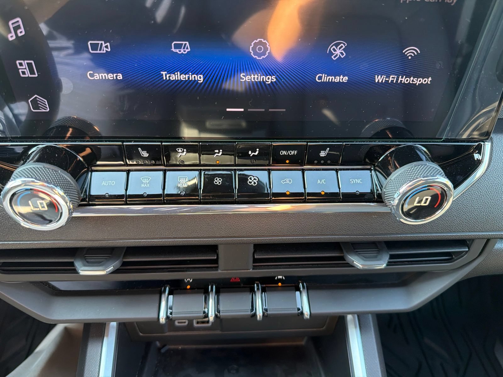 Used 2026 Chevrolet Colorado Trail Boss AWD/4WD image 22
