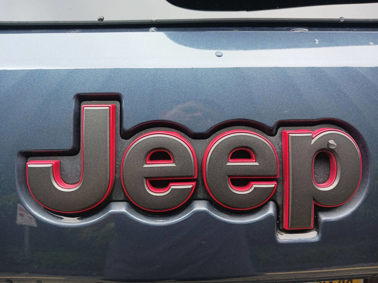 Used 2020 Jeep Grand Cherokee Trailhawk w/ Premium Lighting Group image 8