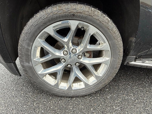 Used 2018 GMC Yukon SLT image 10