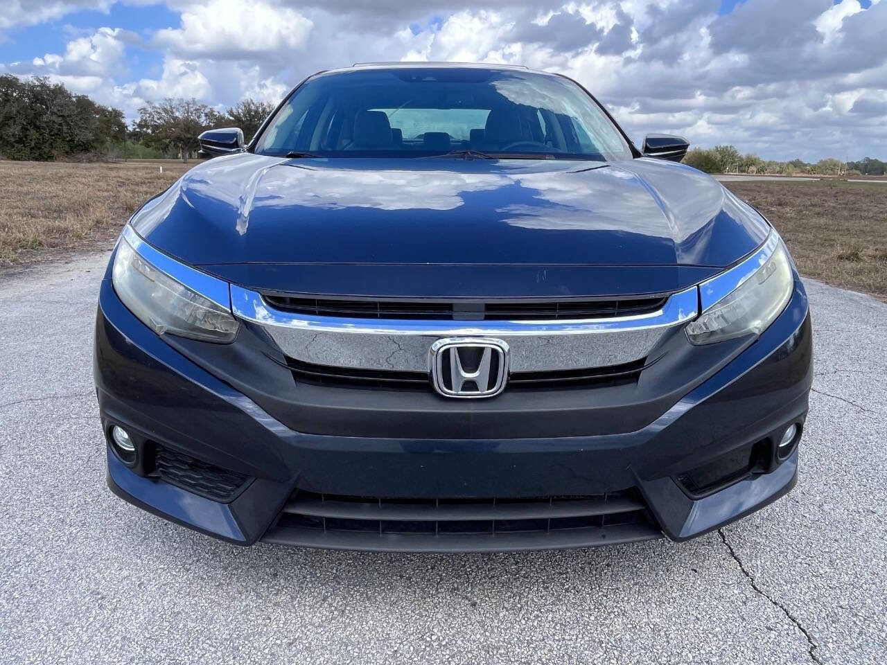Used 2016 Honda Civic Touring image 14