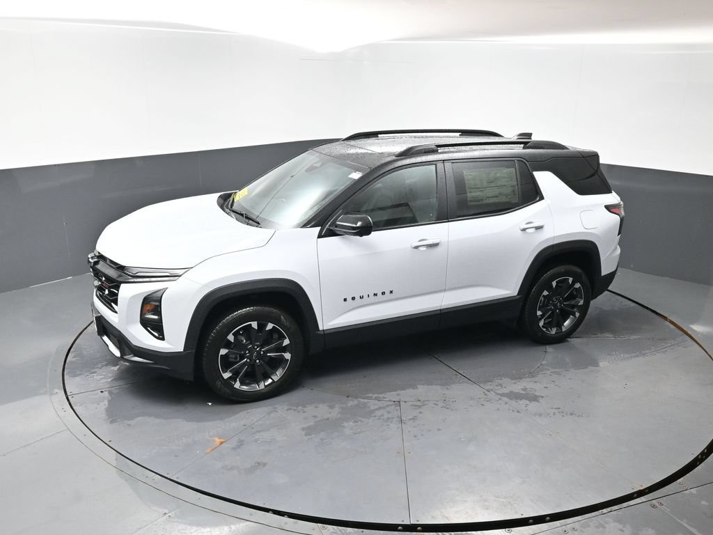 New 2027 Chevrolet Equinox RS w/ Safety and Technology Package AWD/4WD image 32