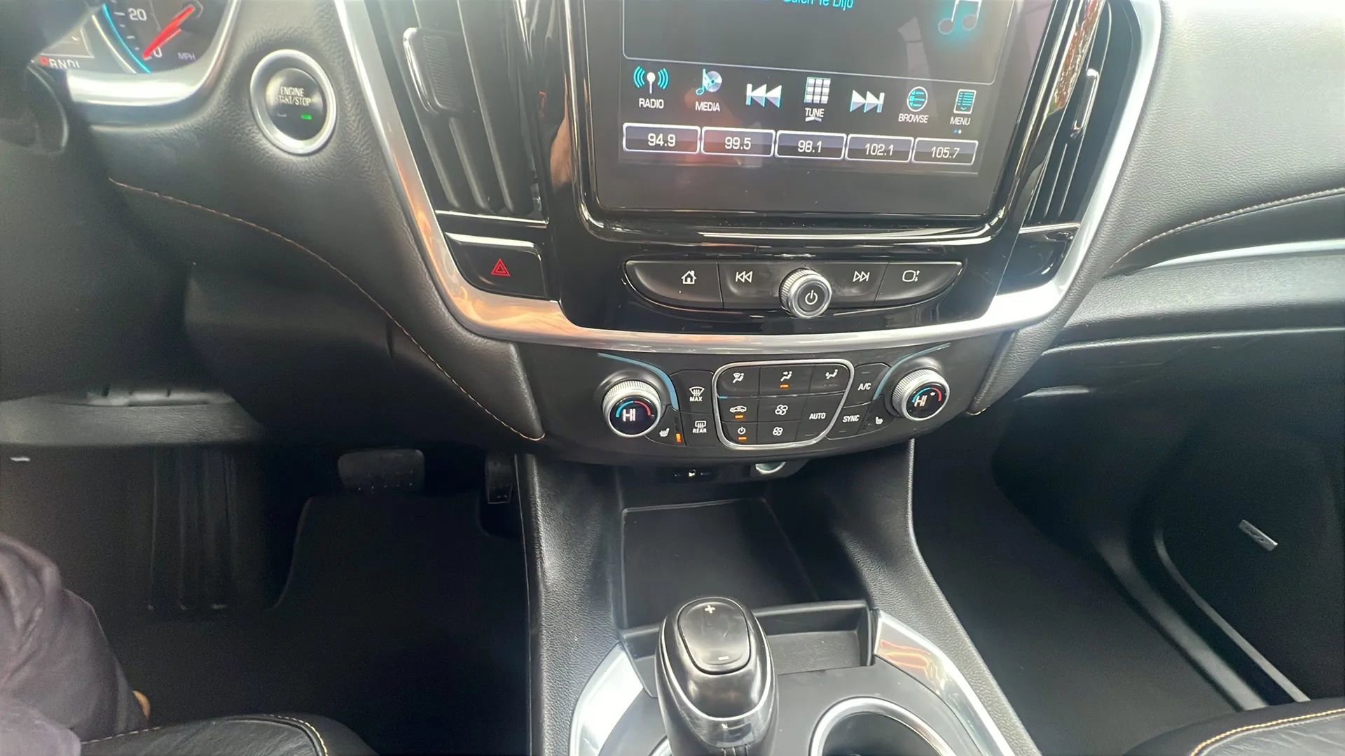 Used 2019 Chevrolet Traverse LT w/ LT Premium Package image 17