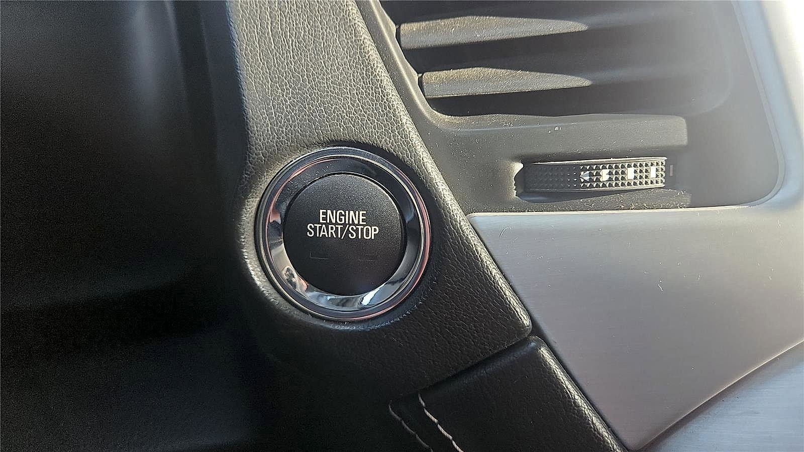 Used 2019 GMC Yukon SLT image 45