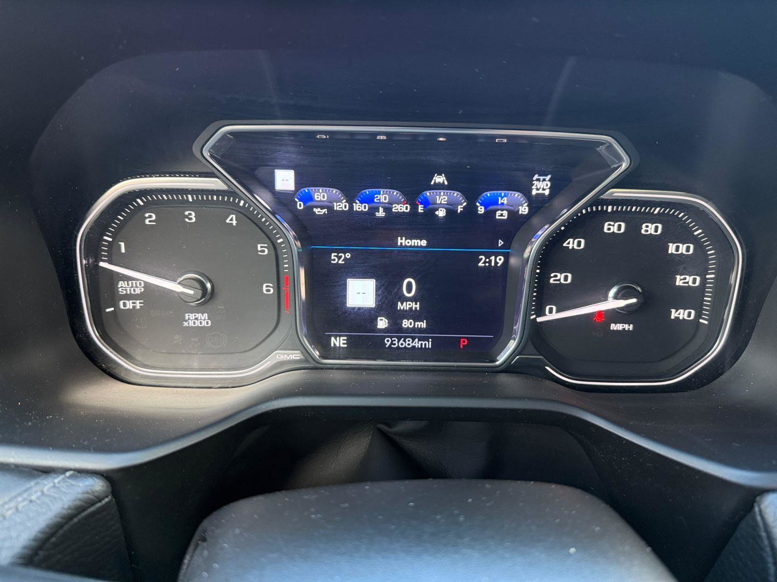 Used 2021 GMC Yukon Denali w/ Denali Premium Package image 22