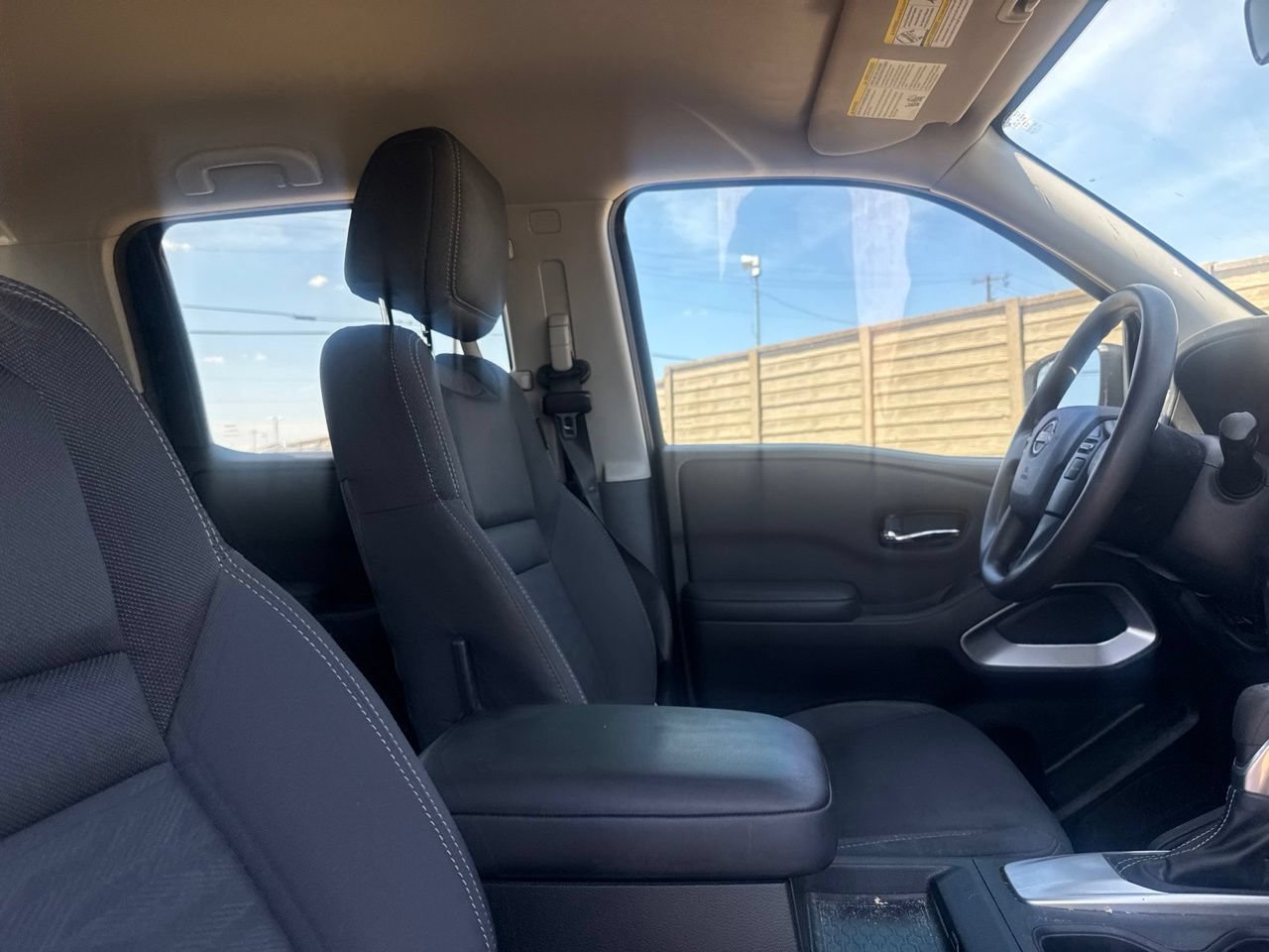 Certified 2022 Nissan Frontier SV AWD/4WD image 22