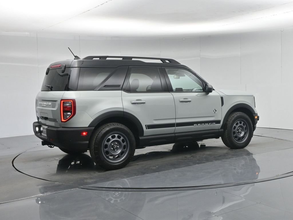 Certified 2024 Ford Bronco Sport Outer Banks w/ Tech Package image 34