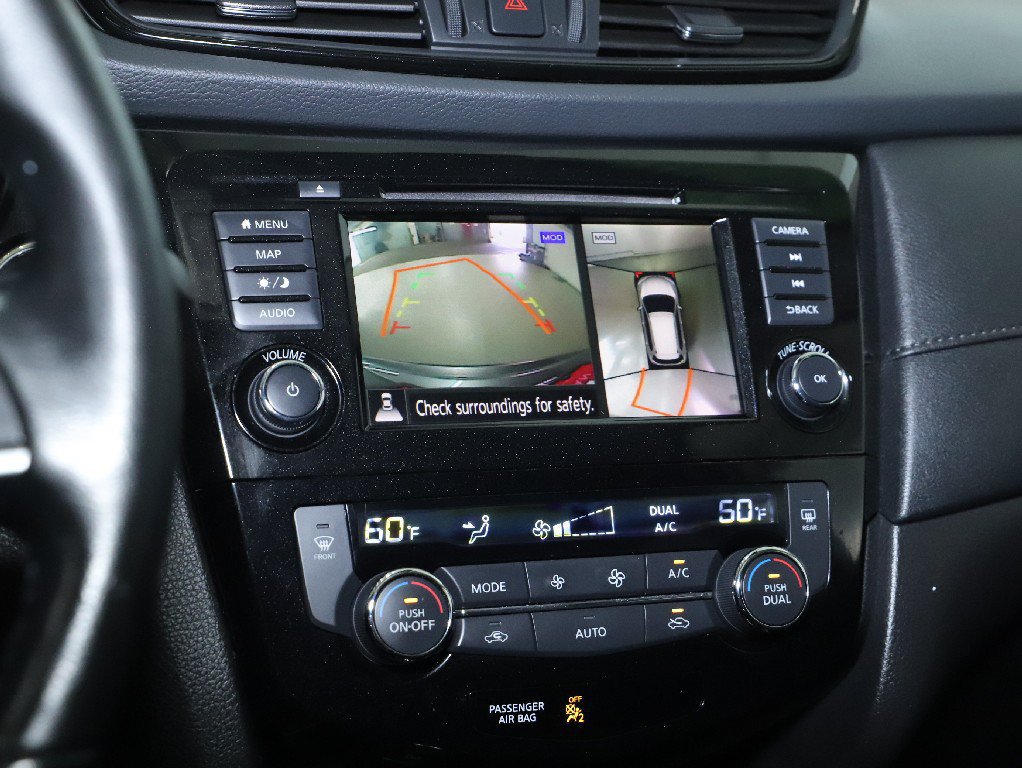 Used 2020 Nissan Rogue SV w/ Sun & Sound Touring Package AWD/4WD image 30