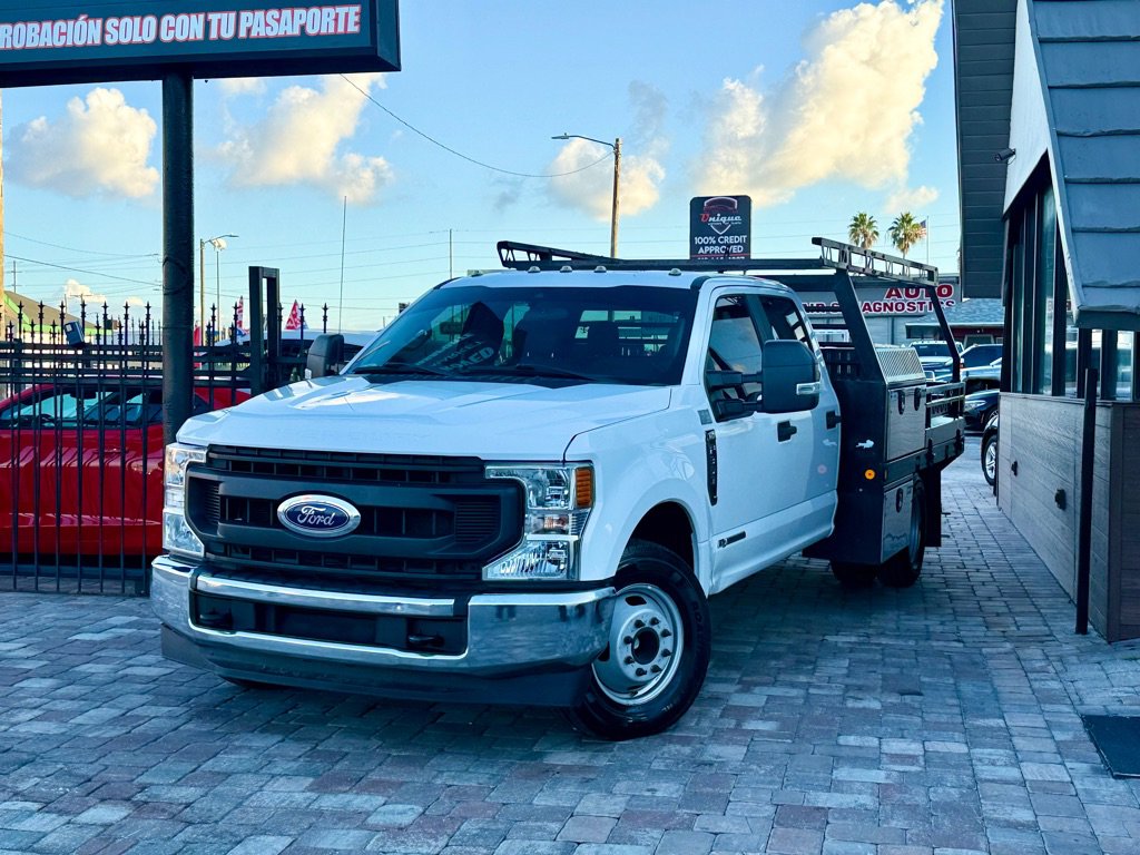 Used 2020 Ford F350 XL w/ Power Equipment Group RWD image 1