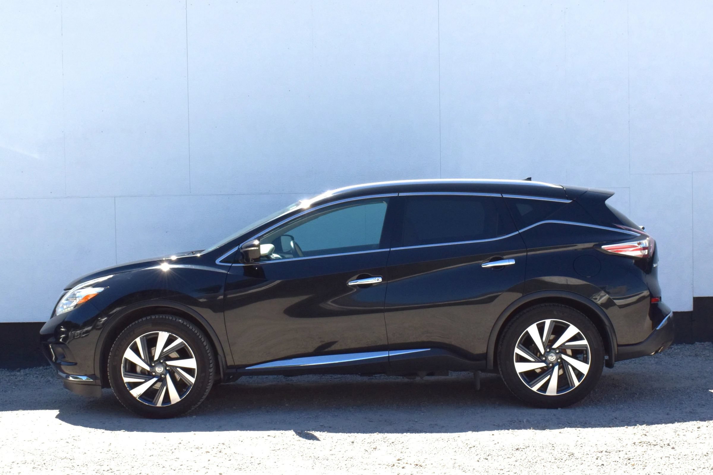 Used 2015 Nissan Murano Platinum w/ Platinum Technology Package AWD/4WD image 39