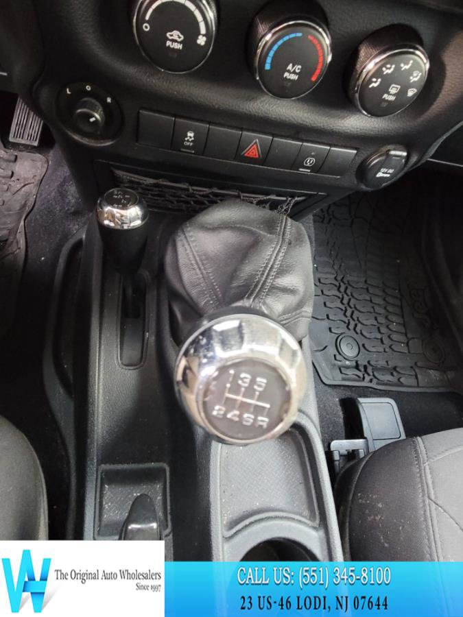 Used 2017 Jeep Wrangler Sport image 16