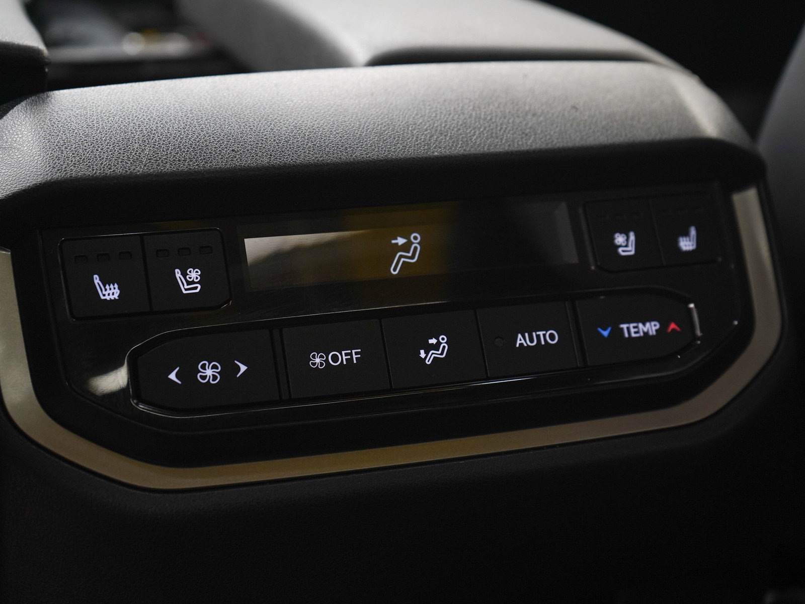 Used 2024 Lexus TX 500h AWD image 20
