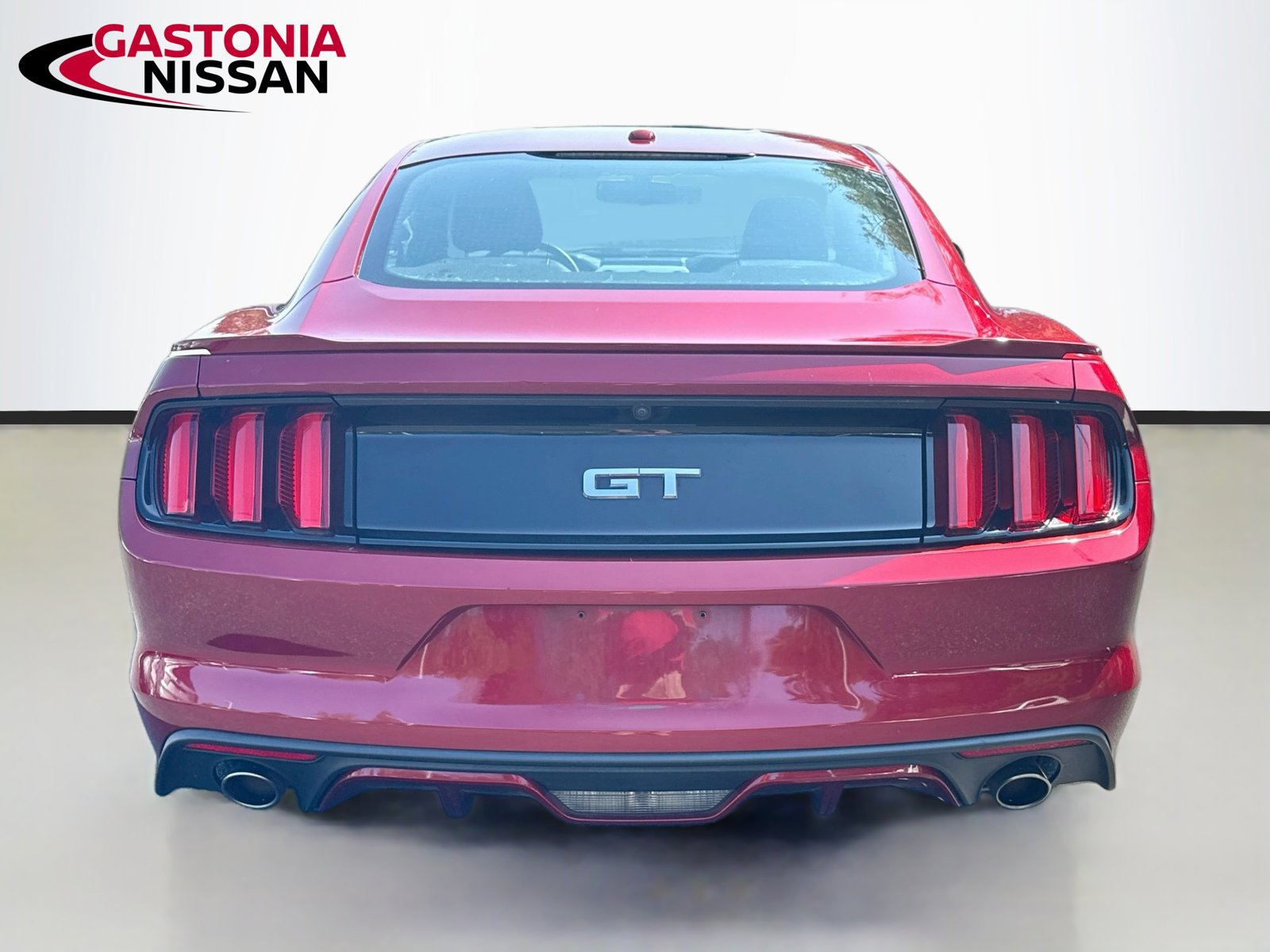 Used 2017 Ford Mustang GT Premium RWD image 7