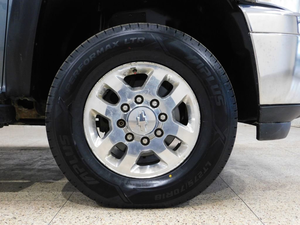 Used 2011 Chevrolet Silverado 2500 LT w/ Interior Plus Package AWD/4WD image 94