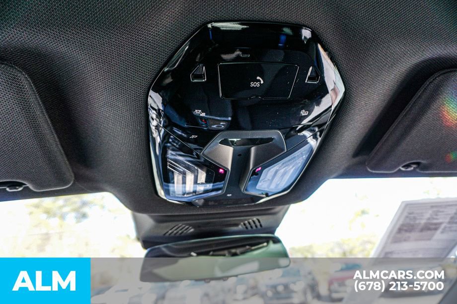 Used 2022 BMW iX xDrive50 w/ Convenience Package image 35