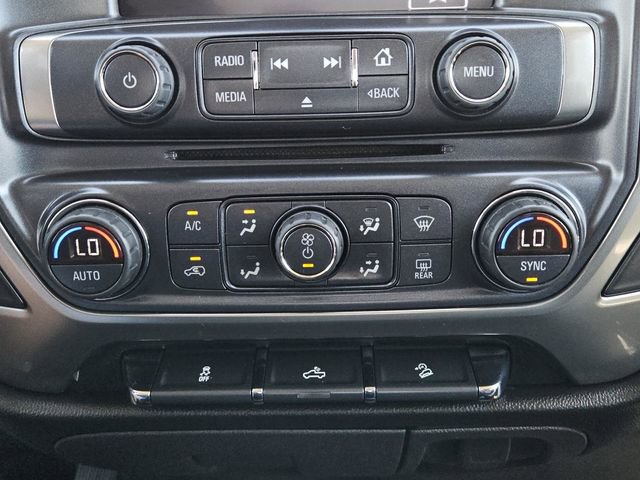 Used 2018 Chevrolet Silverado 1500 LT w/ Texas Edition AWD/4WD image 17