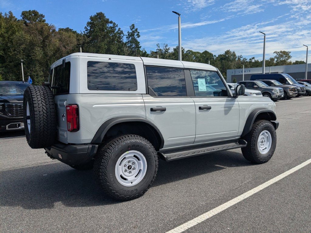 New 2026 Ford Bronco Heritage Edition AWD/4WD image 4