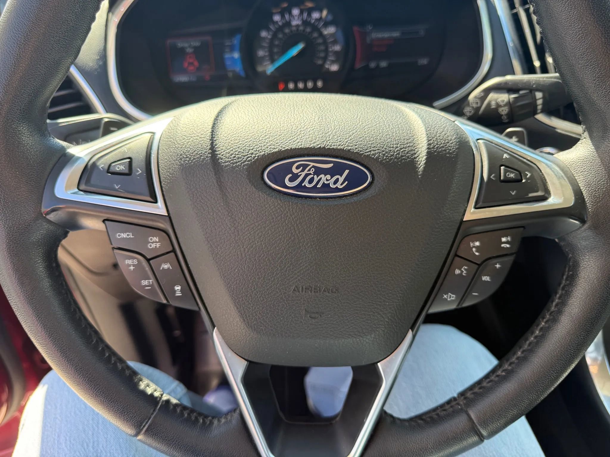 Used 2019 Ford Edge Titanium w/ Equipment Group 301A image 11