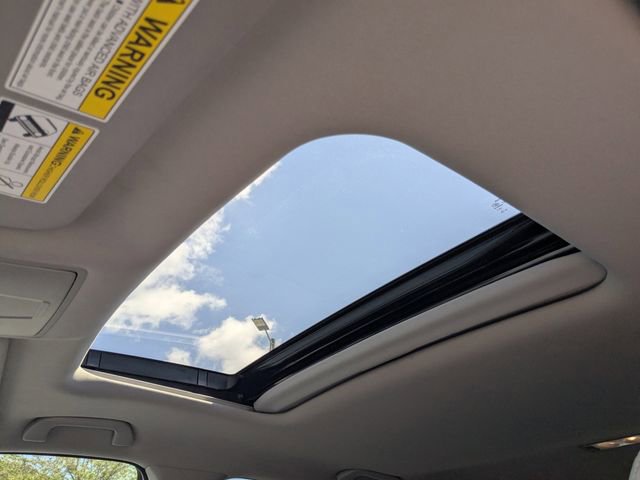 Used 2018 Acura MDX FWD image 23