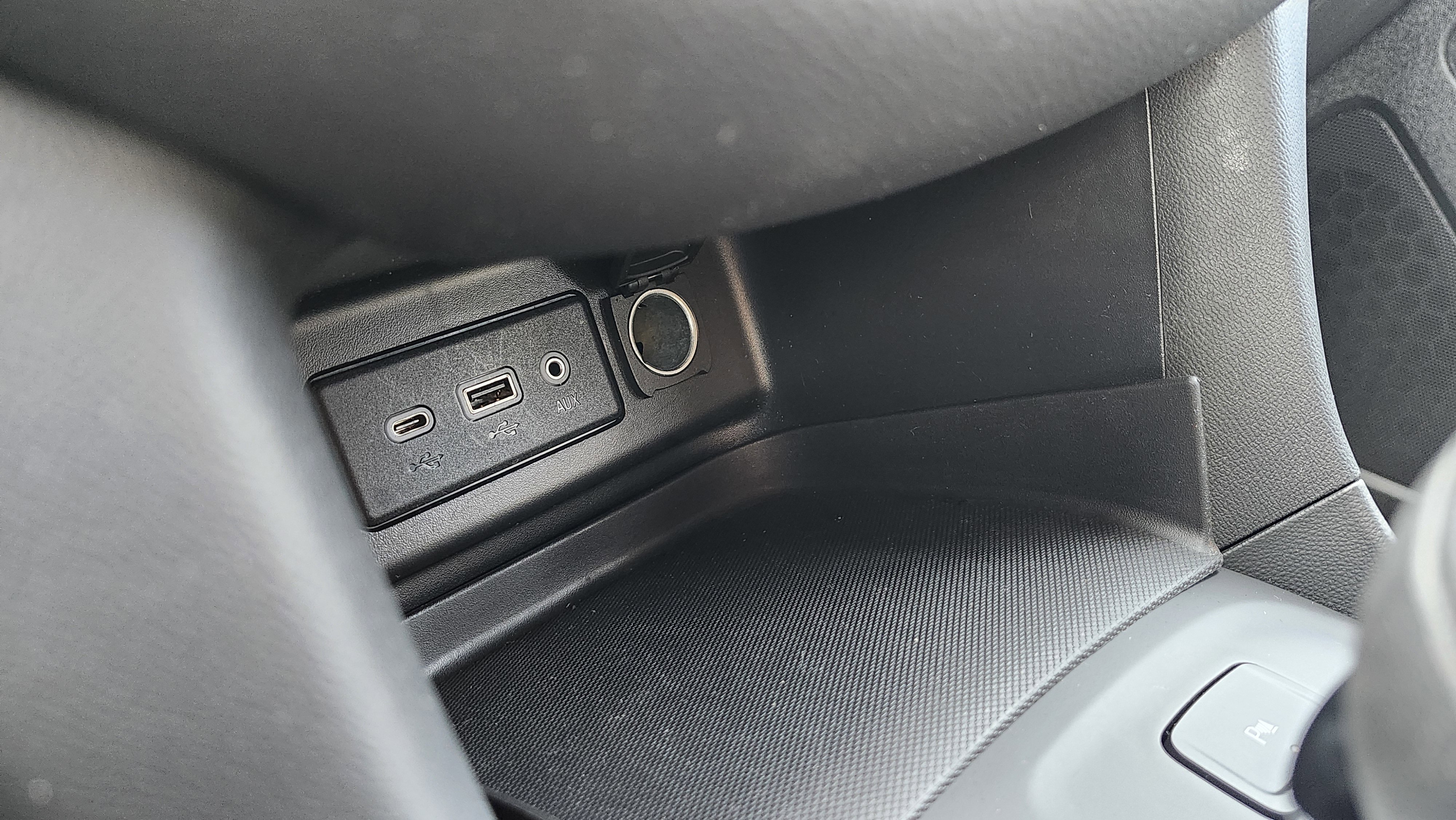 Used 2022 Chevrolet Equinox LT image 9