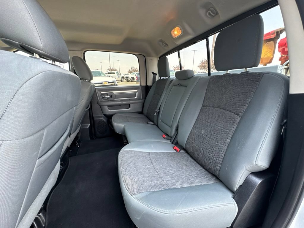 Used 2016 RAM 3500 SLT w/ Cold Weather Group AWD/4WD image 34