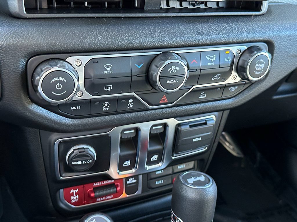 New 2026 Jeep Wrangler Sport AWD/4WD image 23