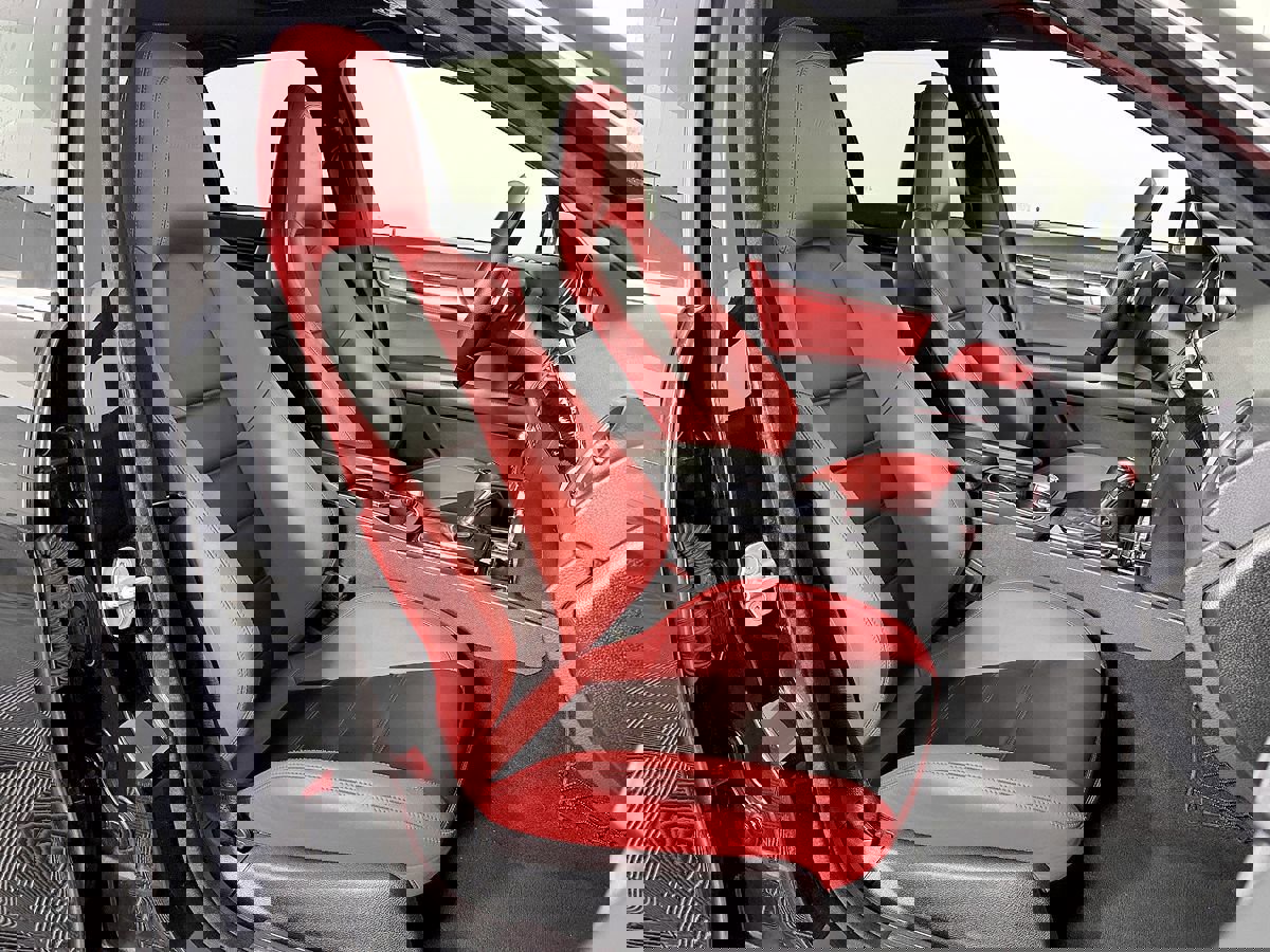 Used 2012 Mercedes-Benz C 63 AMG Sedan image 36