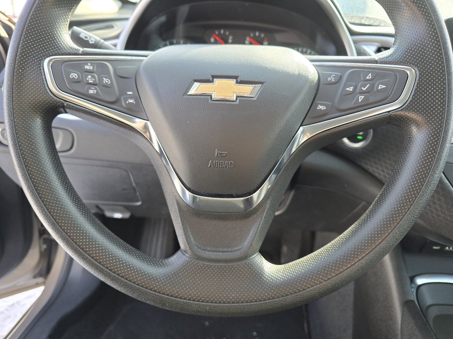 Used 2024 Chevrolet Malibu LT image 31