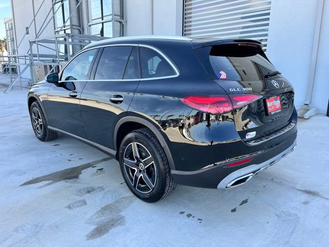 New 2026 Mercedes-Benz GLC 300 4MATIC image 5