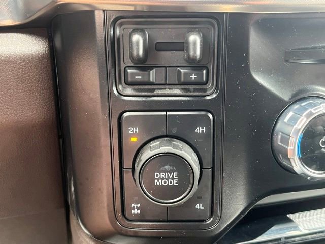Used 2025 Ford F350 King Ranch w/ FX4 Off-Road Package AWD/4WD image 35