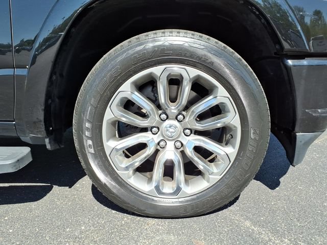 Used 2020 RAM 1500 Laramie w/ Sport Appearance Package AWD/4WD image 9