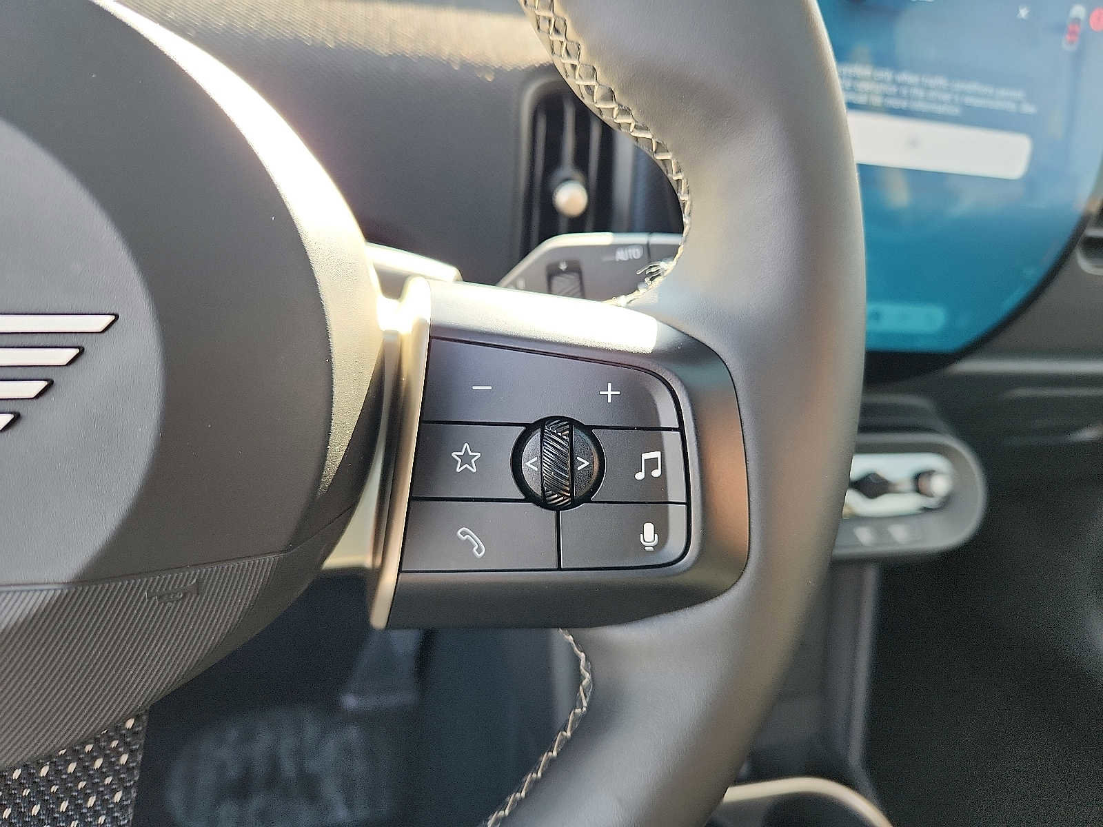 Used 2025 MINI Cooper S image 21