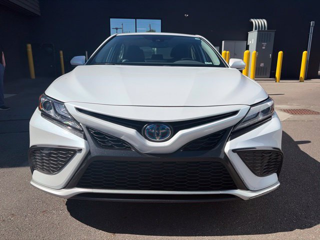 Used 2021 Toyota Camry XSE w/ Cold Weather Package FWD image 4