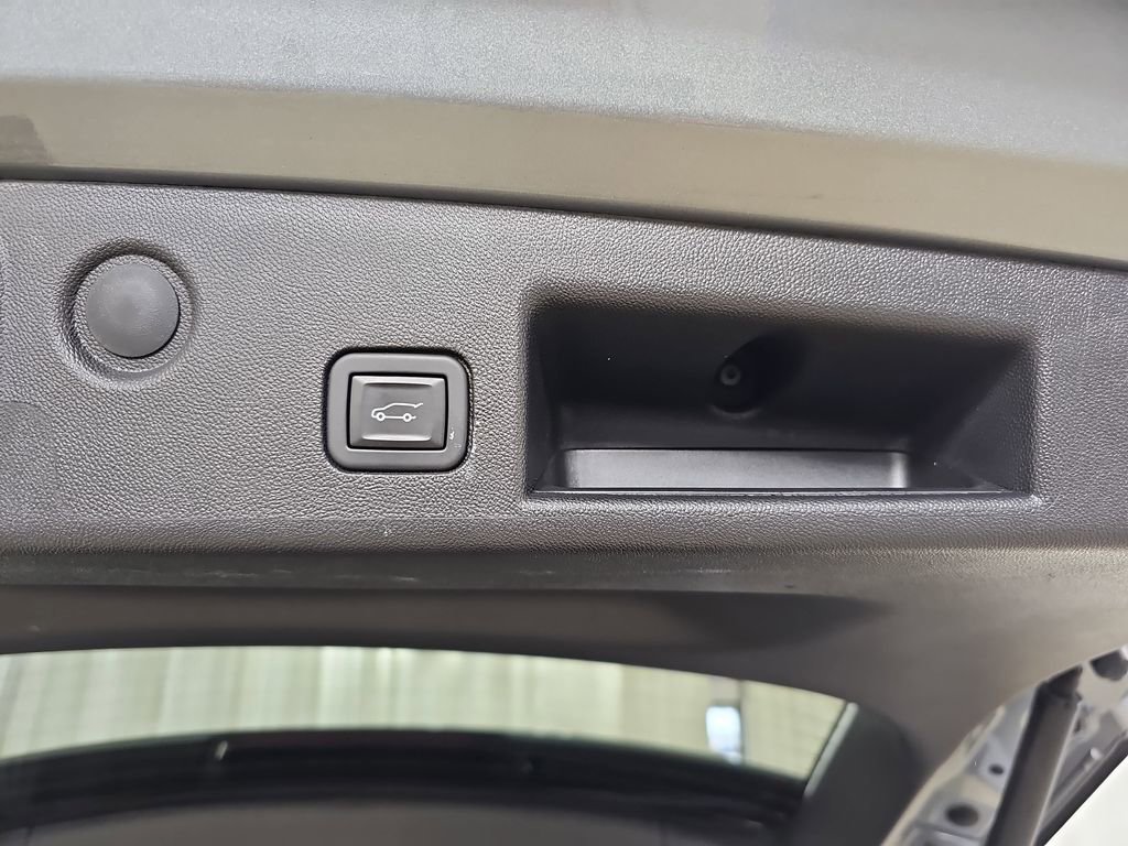 Certified 2024 Chevrolet Equinox LT image 17