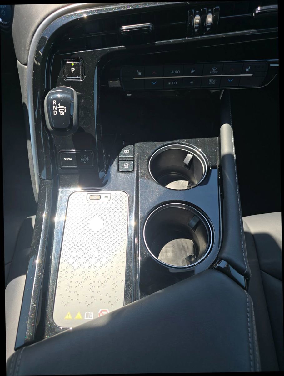Used 2022 Toyota Mirai w/ Advanced Technology Package RWD image 15