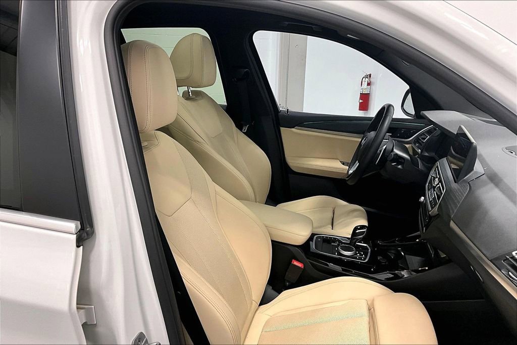Certified 2024 BMW X3 xDrive30i w/ Premium Package w/ZPA image 10