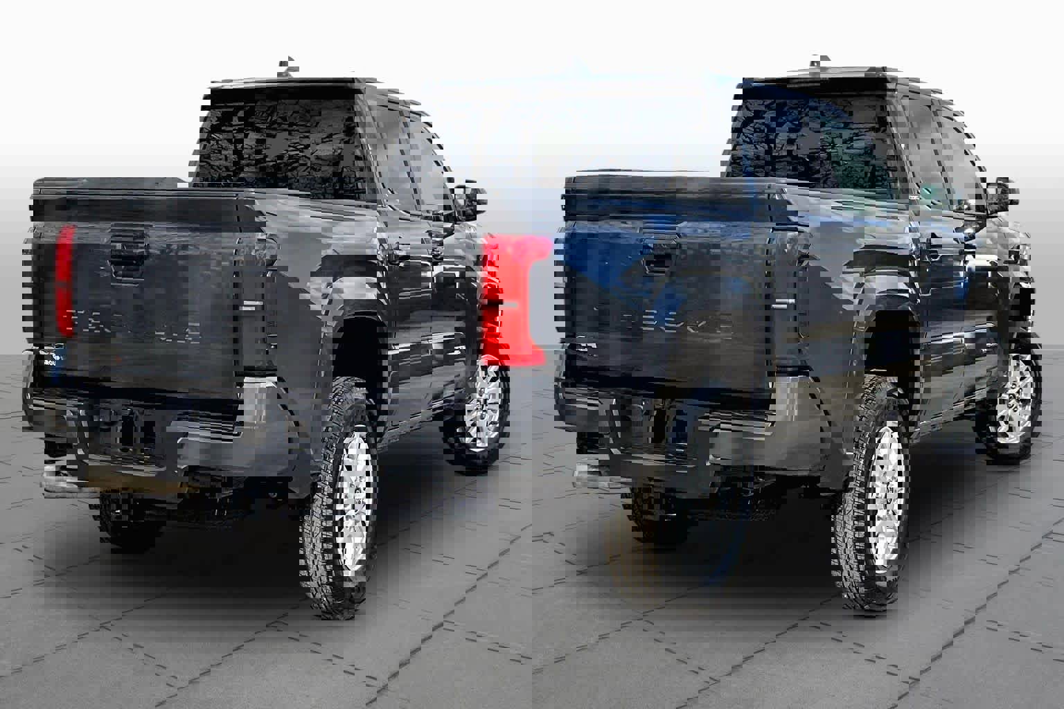 Certified 2025 Toyota Tacoma SR5 image 13